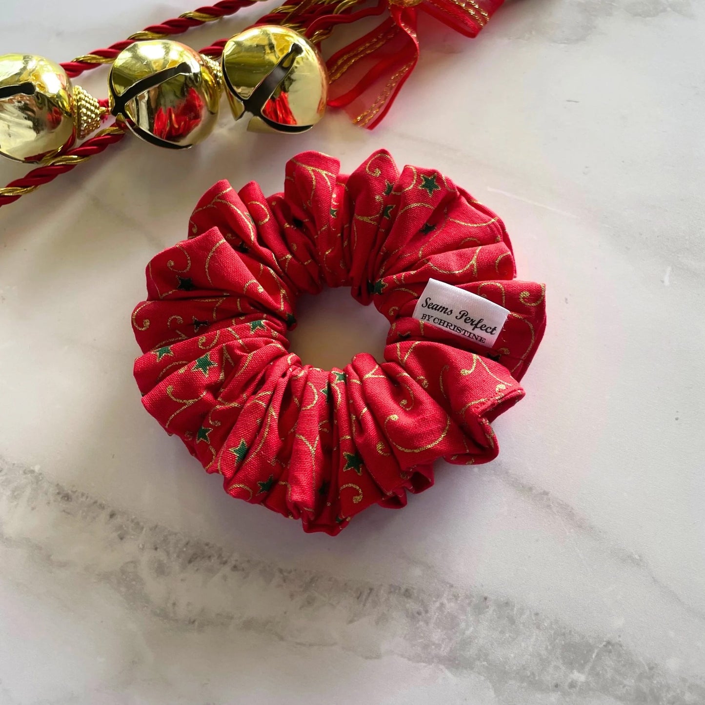 FILIGREE RED CLASSIC