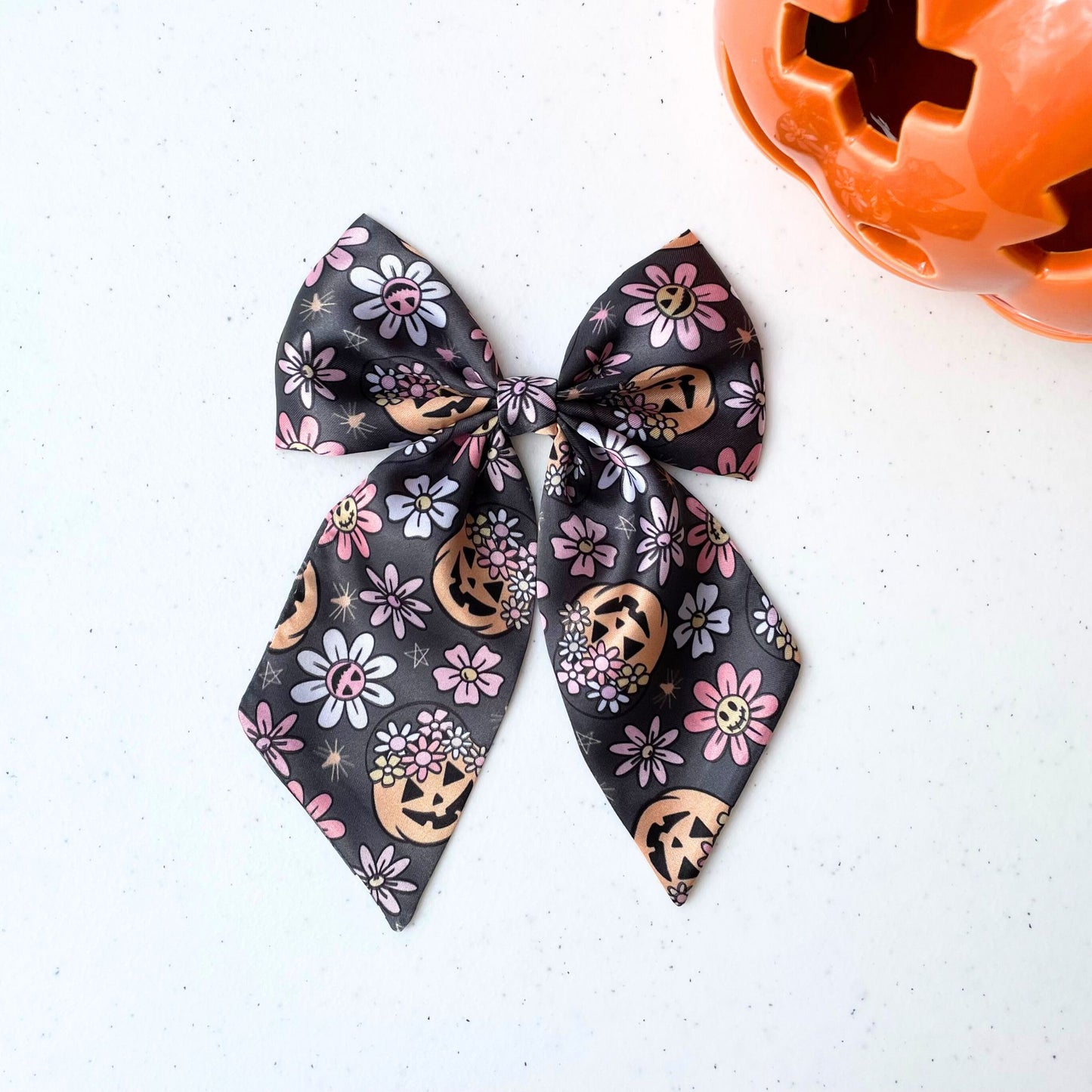 HALLOWEEN PUMPKIN FLORAL HAIRBOW - CLASSIC