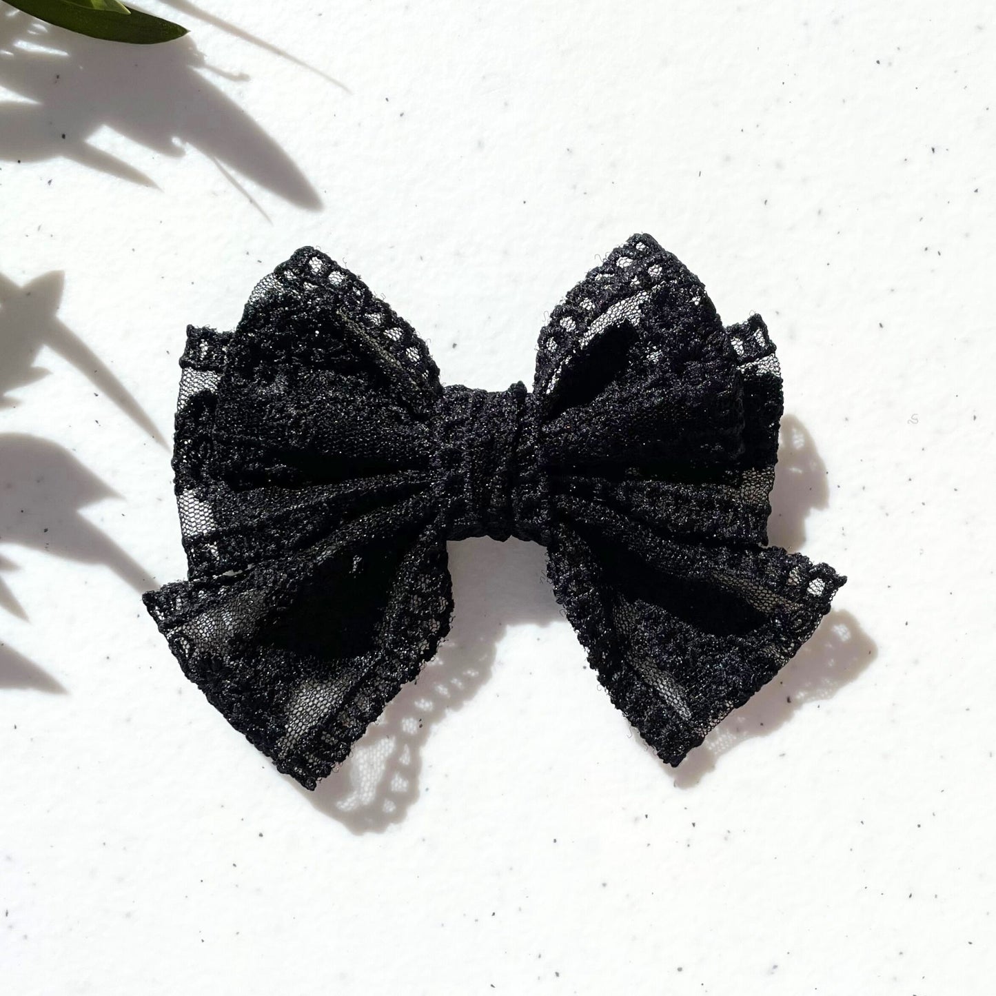 LACE BOW BLACK