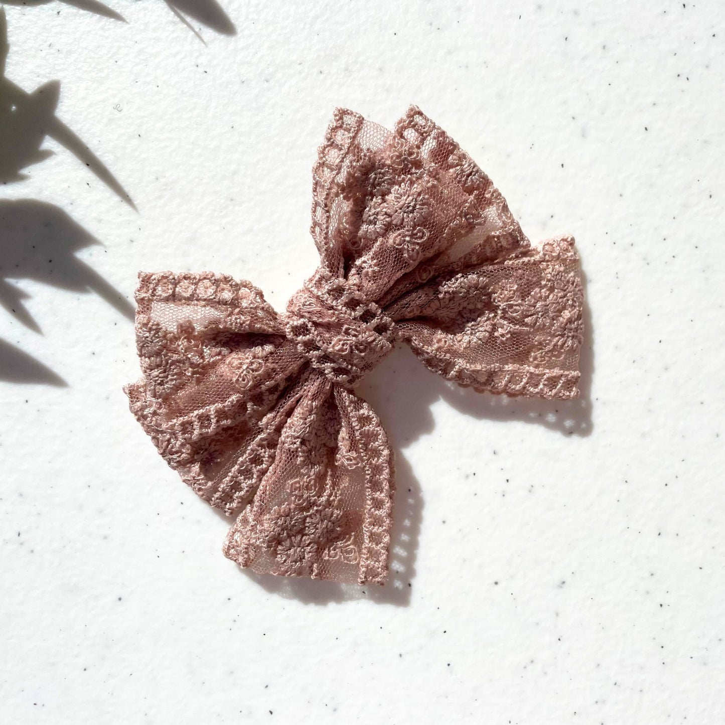 LACE BOW ANTIQUE PINK