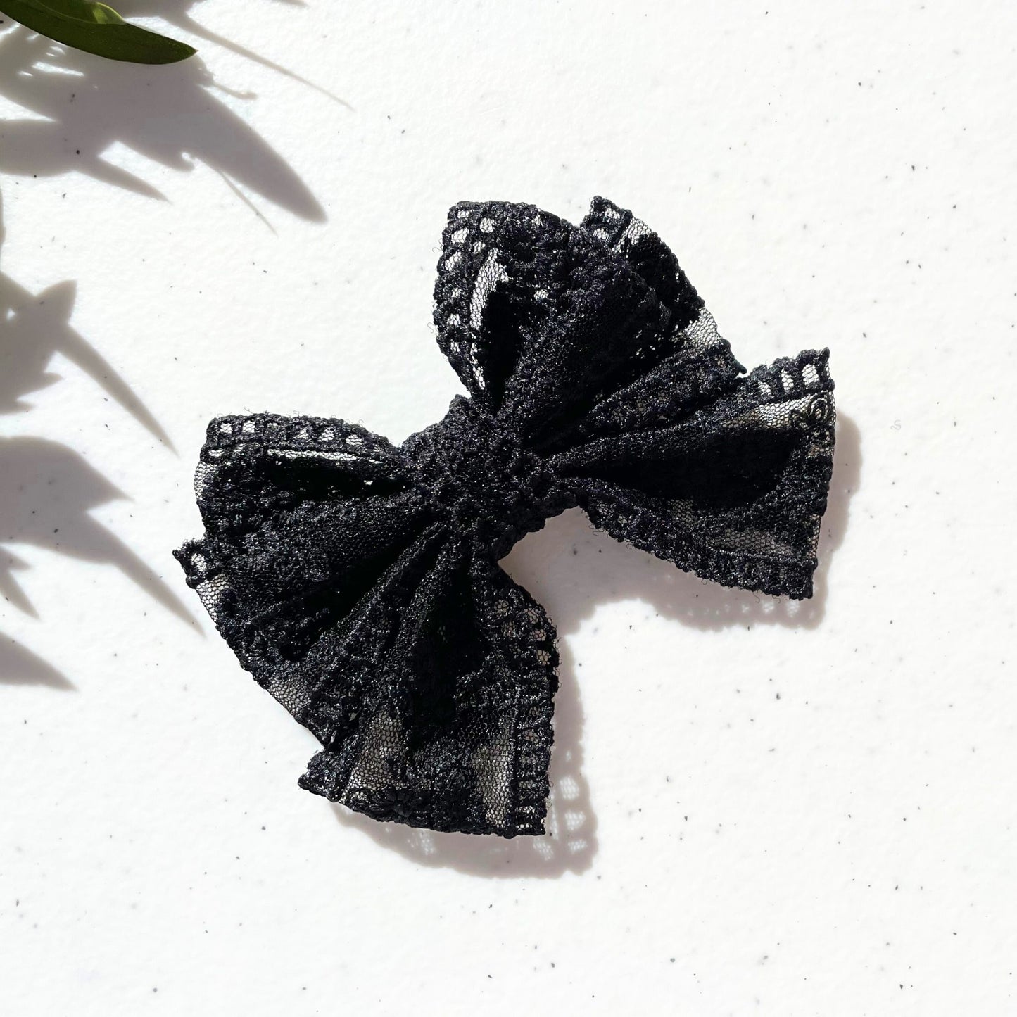 LACE BOW BLACK
