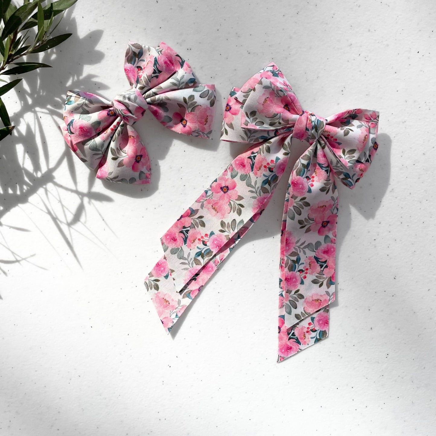 ROSE BOW WHITE - With Tail