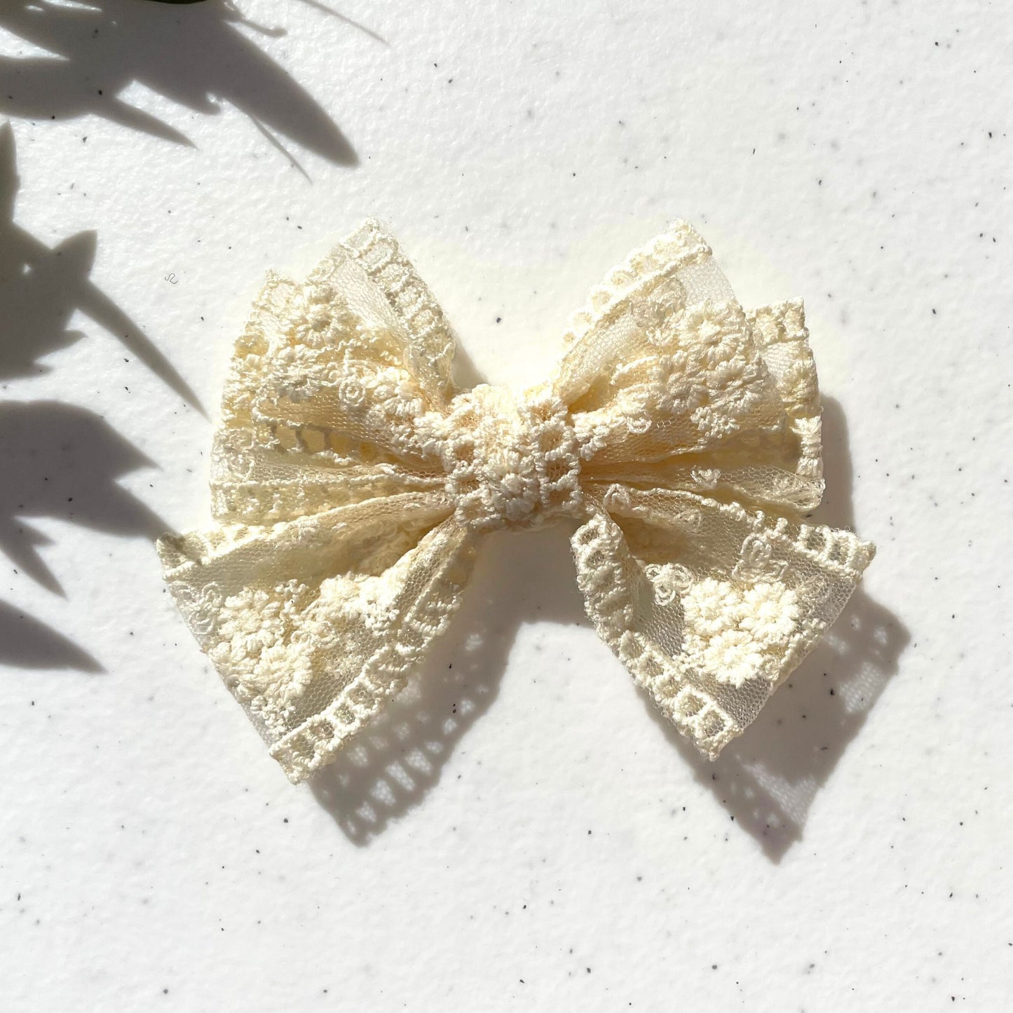LACE BOW BEIGE