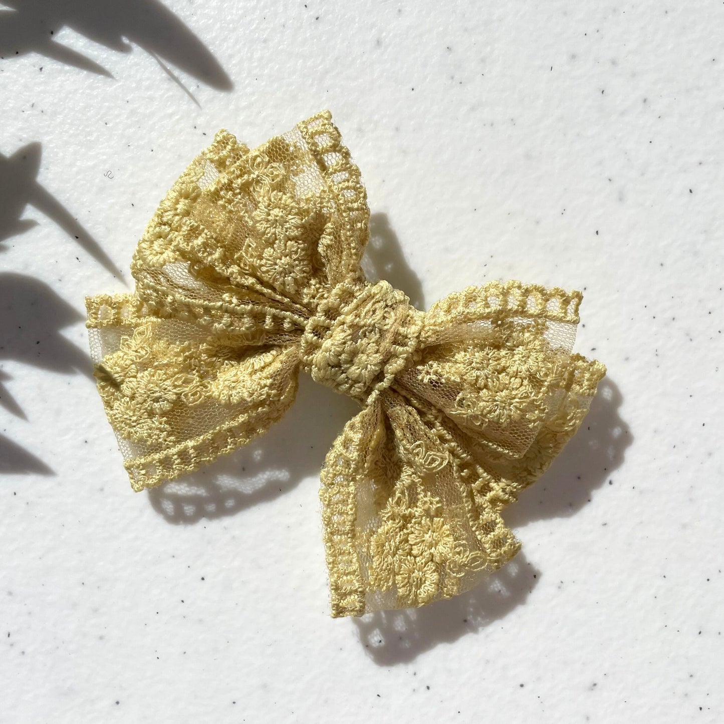 LACE BOW MUSTARD